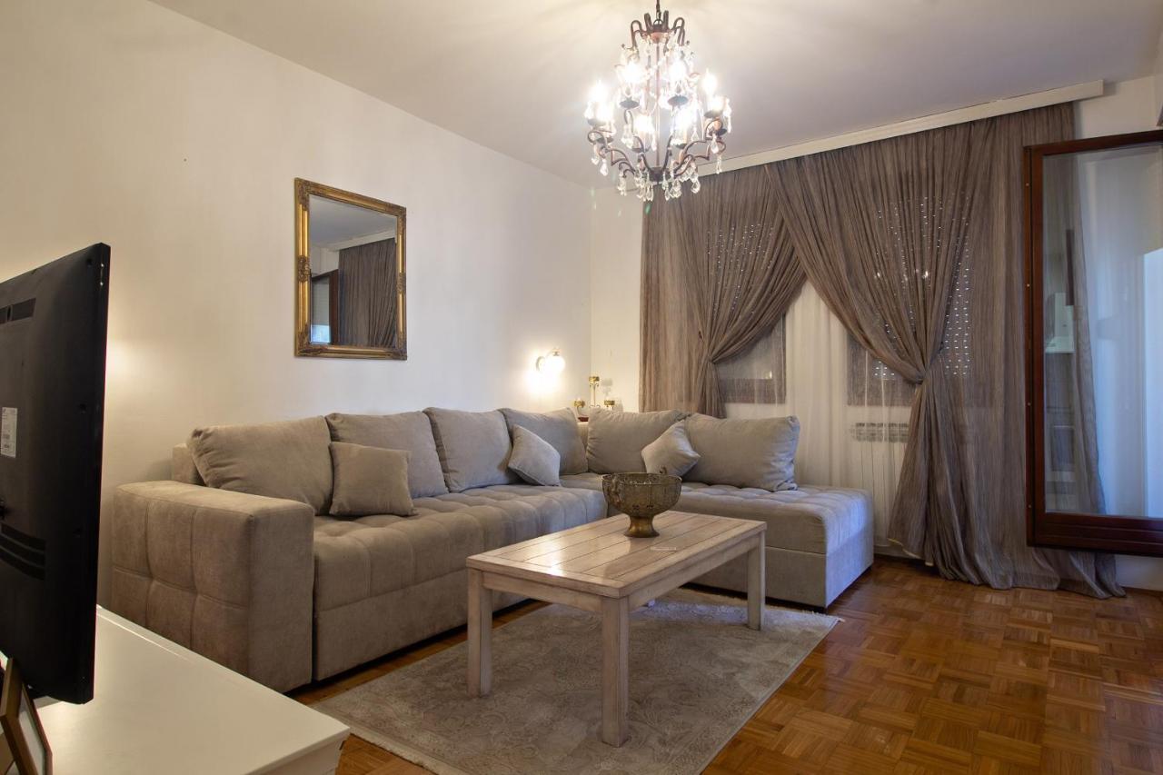 Apartment Barby - Aleja Banja Luka Bagian luar foto
