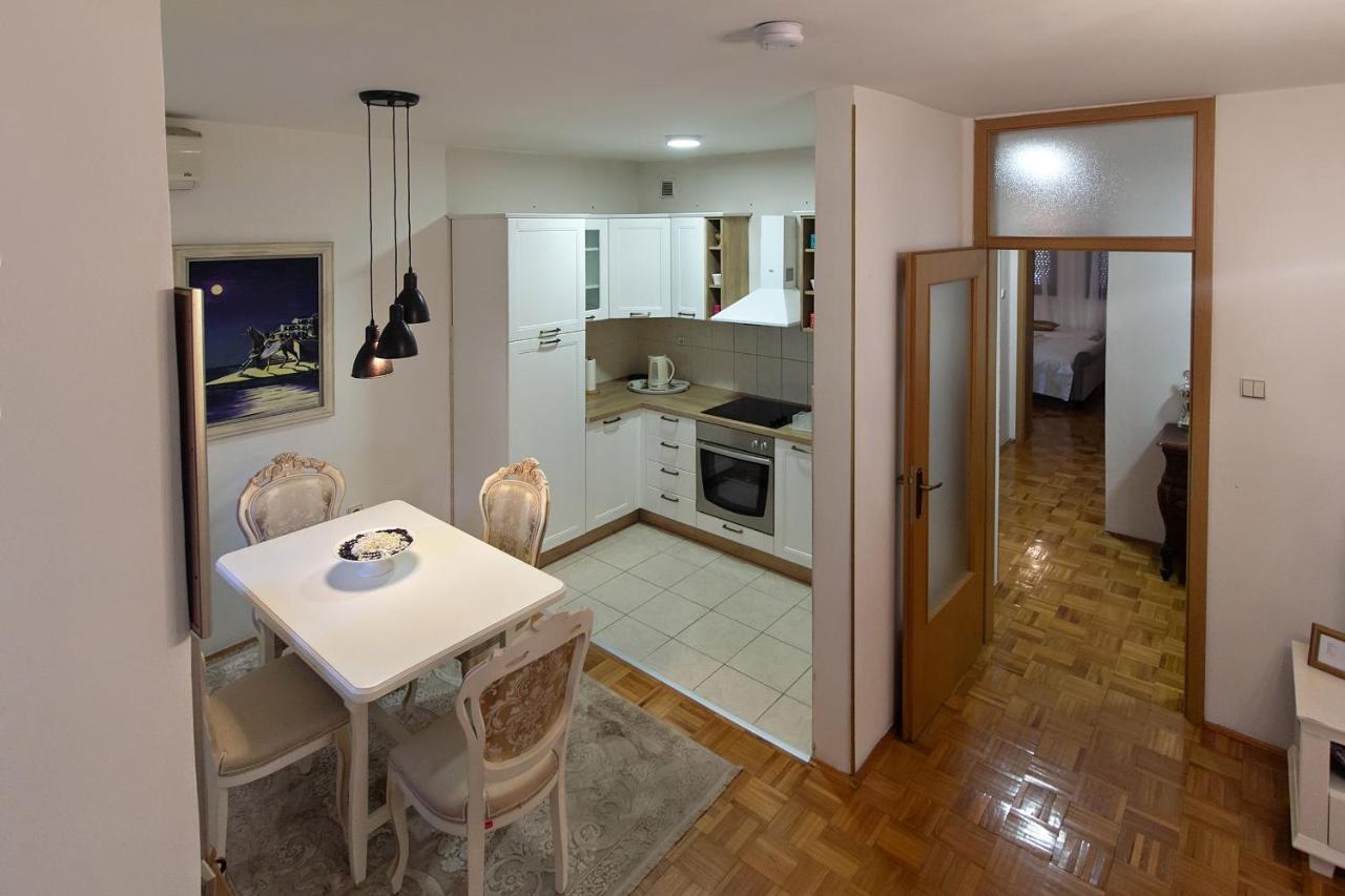 Apartment Barby - Aleja Banja Luka Bagian luar foto