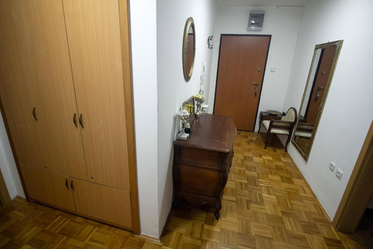 Apartment Barby - Aleja Banja Luka Bagian luar foto