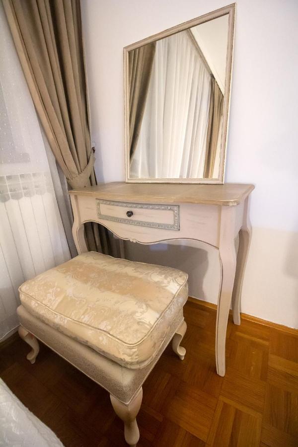 Apartment Barby - Aleja Banja Luka Bagian luar foto